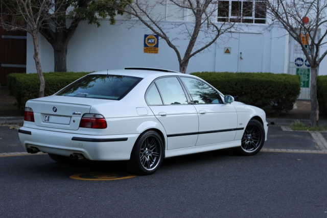 bmw m5